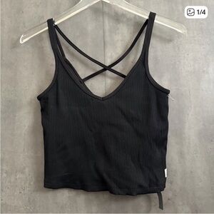 Vuori Rib Crop Black Top Medium B3307